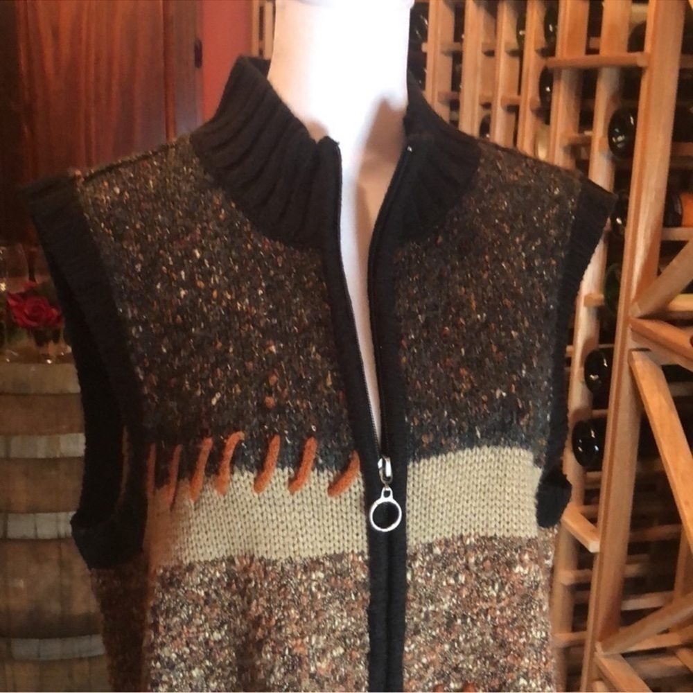 CHRISTOPHER & BANKS Lovely Zip-up Sweater Vest Size L - Picture 4 of 10